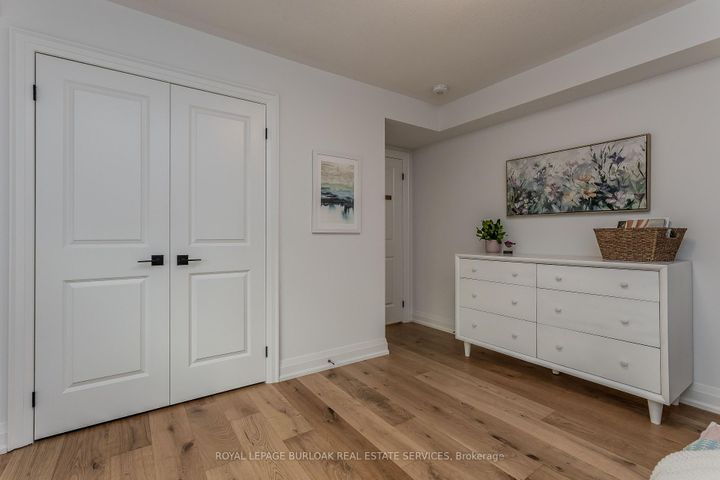 Photo 32 at 3 - 2071 Ghent Avenue, Brant, Burlington