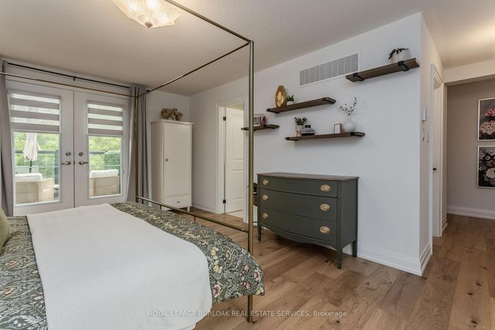 Photo 39 at 3 - 2071 Ghent Avenue, Brant, Burlington