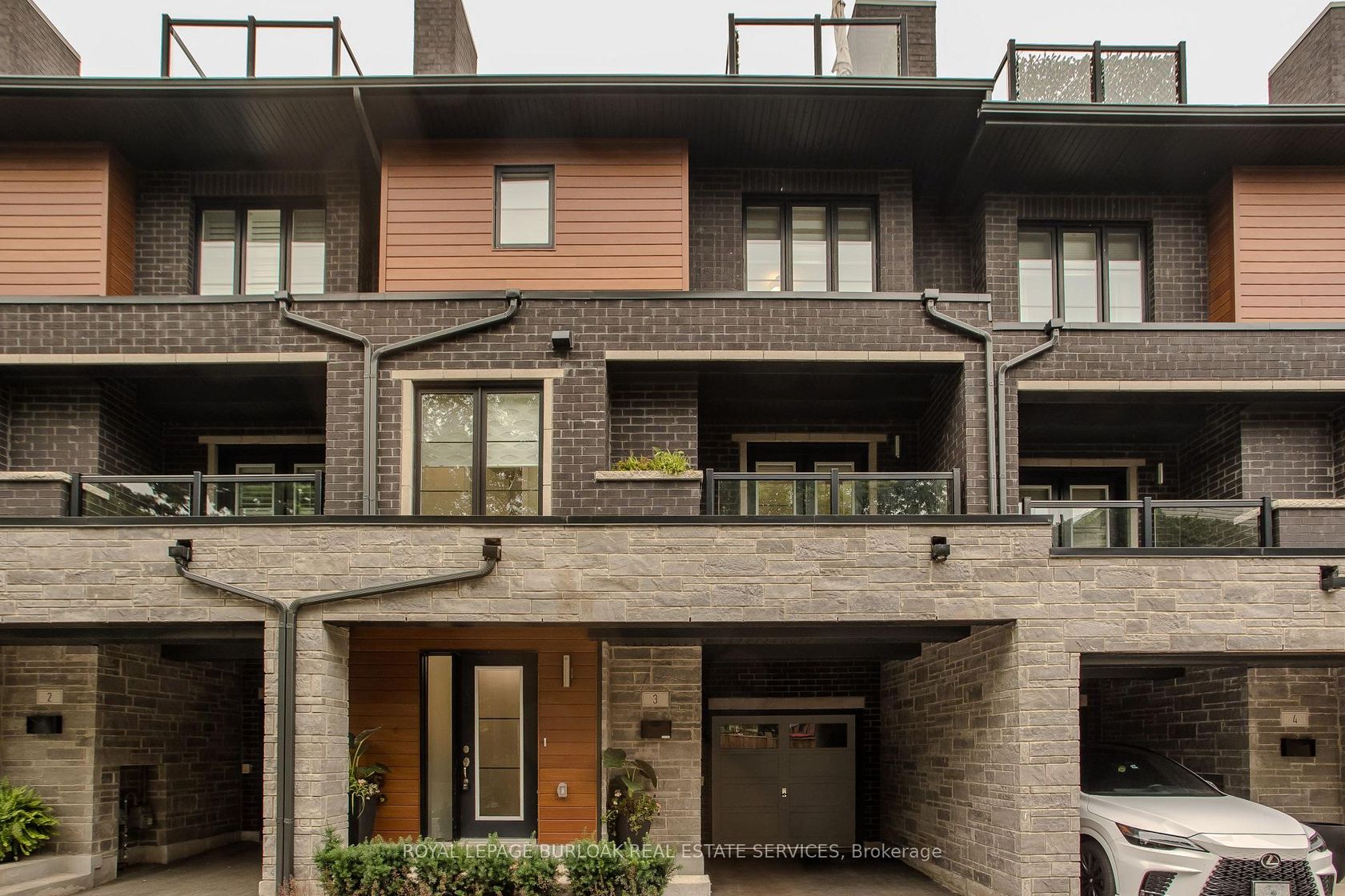 3 - 2071 Ghent Avenue, Brant, Burlington 2