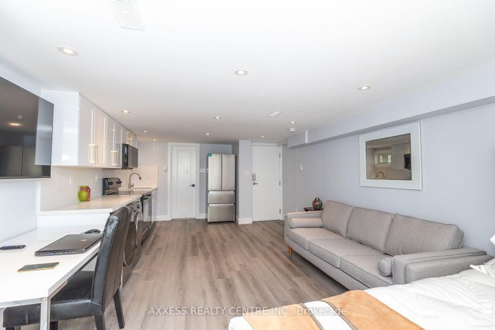 Photo 36 at 44 Transwell Avenue, Newtonbrook West, Toronto