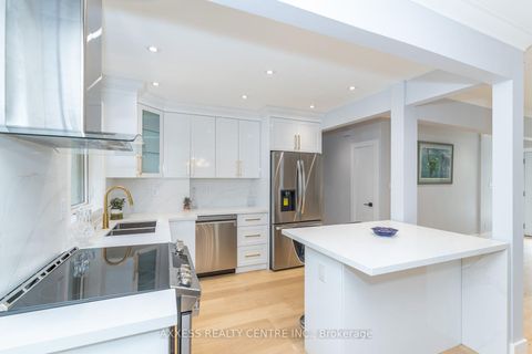 Photo 19 at 44 Transwell Avenue, Newtonbrook West, Toronto