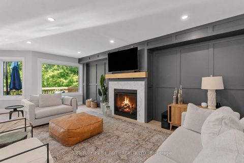 Photo 7 at 67 GRANT'S Way, Ardagh, Barrie