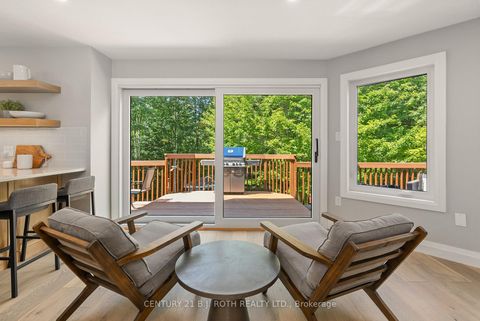 Photo 10 at 67 GRANT'S Way, Ardagh, Barrie