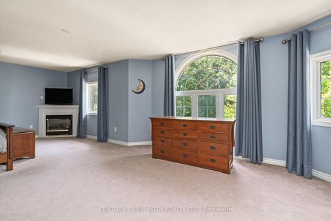 Photo 21 at 67 GRANT'S Way, Ardagh, Barrie