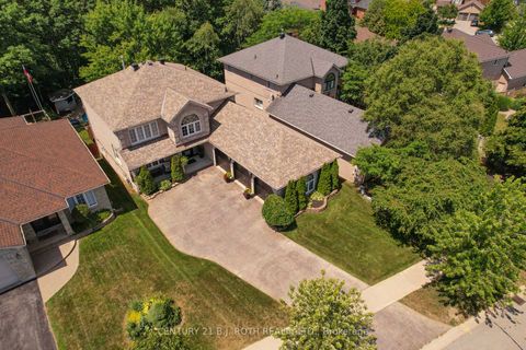 Photo 39 at 67 GRANT'S Way, Ardagh, Barrie