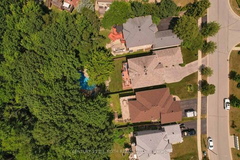Photo 40 at 67 GRANT'S Way, Ardagh, Barrie