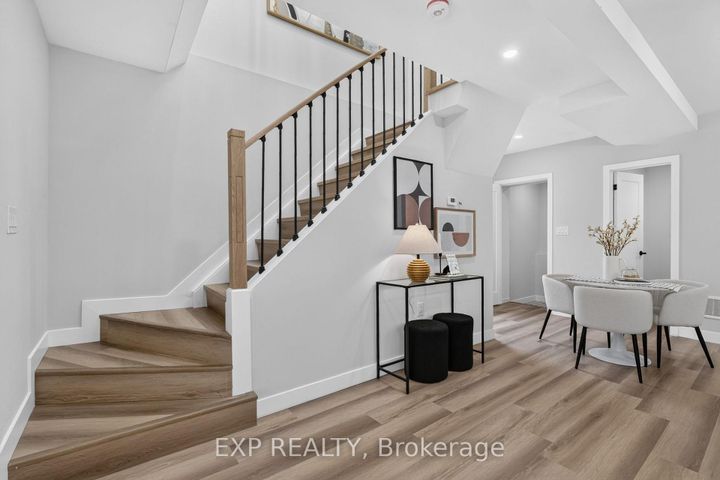 Photo 7 at 325 Queensdale Avenue E, Inch Park, Hamilton