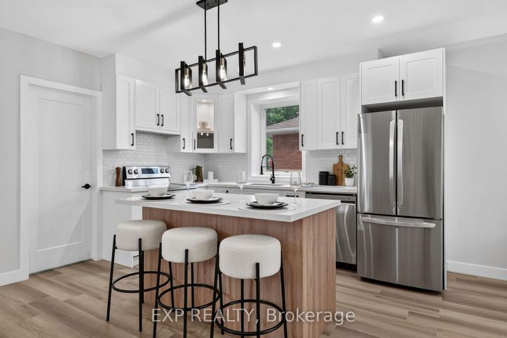 Photo 8 at 325 Queensdale Avenue E, Inch Park, Hamilton