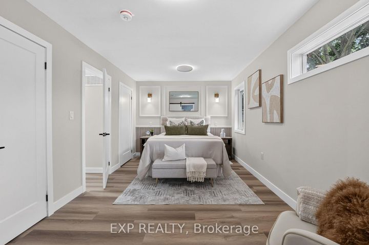 Photo 28 at 325 Queensdale Avenue E, Inch Park, Hamilton