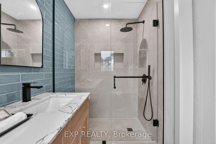 Photo 34 at 325 Queensdale Avenue E, Inch Park, Hamilton