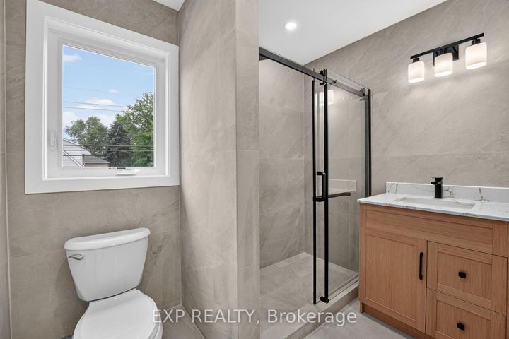 Photo 39 at 325 Queensdale Avenue E, Inch Park, Hamilton