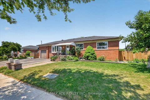 Photo 5 at 60 Chillery Avenue, Eglinton East, Toronto