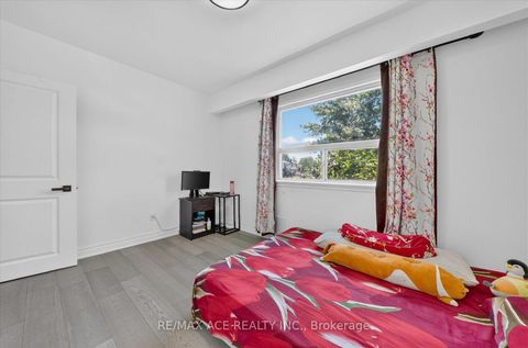 Photo 22 at 60 Chillery Avenue, Eglinton East, Toronto