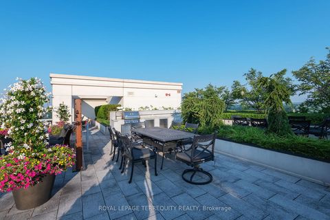 Photo 26 at 911 - 1 Old Mill Drive, Swansea, Toronto