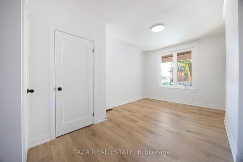 Photo 11 at 46 Euclid Avenue, Bellwoods, Toronto