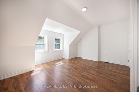 Photo 25 at 46 Euclid Avenue, Bellwoods, Toronto