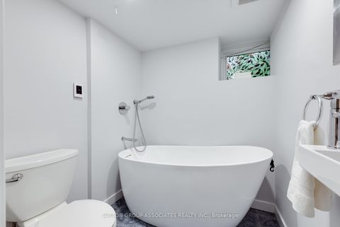 Photo 35 at 281 Arlington Avenue, Cedarvale, Toronto