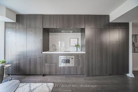 Photo 13 at 2014 - 155 Yorkville Avenue, Annex, Toronto