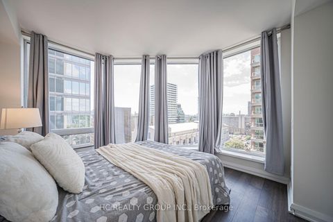 Photo 23 at 2014 - 155 Yorkville Avenue, Annex, Toronto