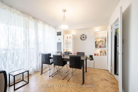 Photo 9 at 303 - 75 Graydon Hall Drive, Donalda, Toronto