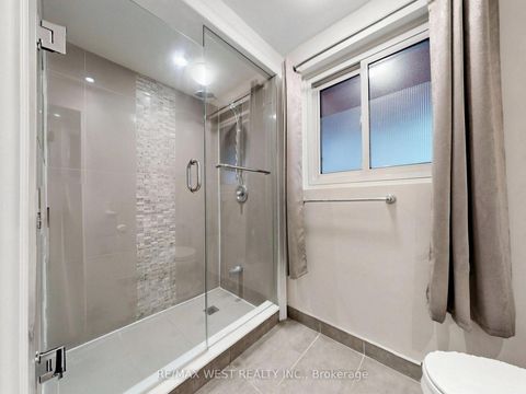Photo 20 at 41 Burnview Crescent, Woburn, Toronto