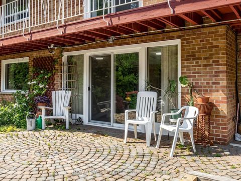 Photo 23 at 41 Burnview Crescent, Woburn, Toronto