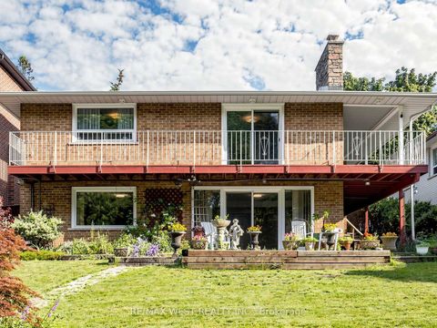 Photo 24 at 41 Burnview Crescent, Woburn, Toronto