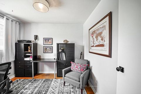 Photo 25 at 689 Sunnypoint Drive, Leslie Valley, Newmarket