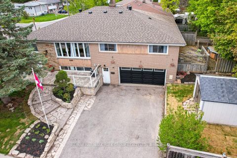 Photo 29 at 689 Sunnypoint Drive, Leslie Valley, Newmarket