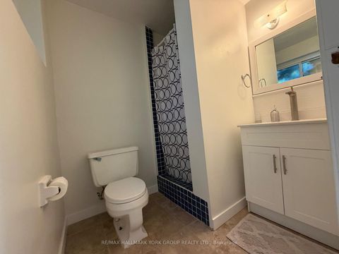 Photo 45 at 689 Sunnypoint Drive, Leslie Valley, Newmarket