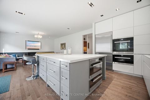 Photo 14 at 146 Riding Mountain Drive, Jefferson, Richmond Hill