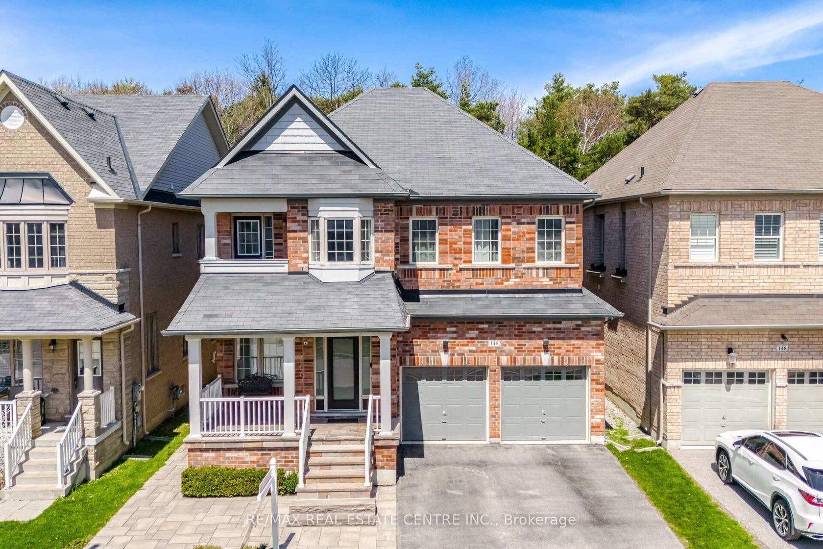 146 Riding Mountain Drive, Jefferson, Richmond Hill photo number 2