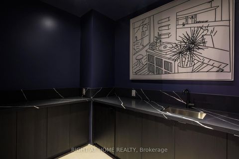 Photo 9 at 525 - 285 Dufferin Street, South Parkdale, Toronto