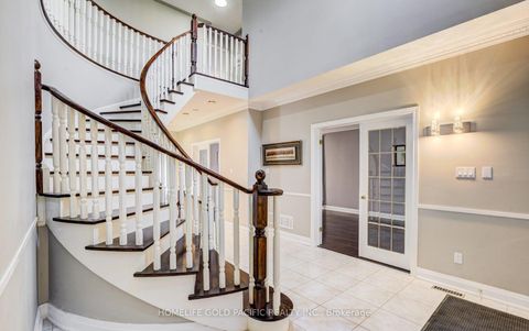 Photo 4 at 101 Clarendon Drive, Bayview Hill, Richmond Hill