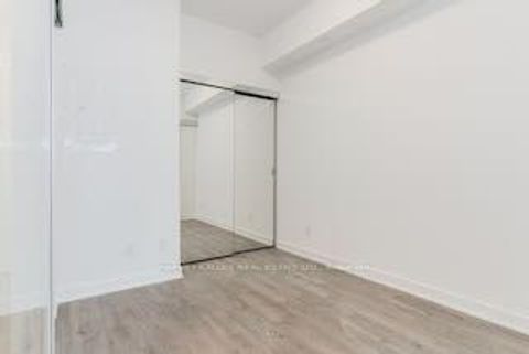 Photo 8 at 410 - 543 Richmond Street W, Waterfront Communities C1, Toronto