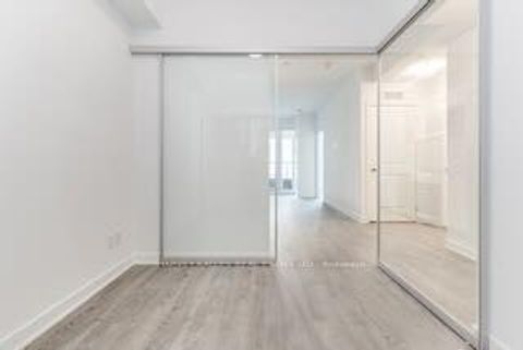 Photo 12 at 410 - 543 Richmond Street W, Waterfront Communities C1, Toronto