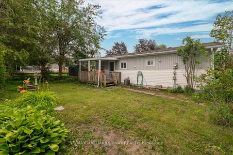 Photo 14 at 28 Flora Court, Rural Innisfil, Innisfil