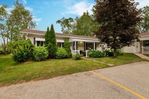 Photo 15 at 28 Flora Court, Rural Innisfil, Innisfil