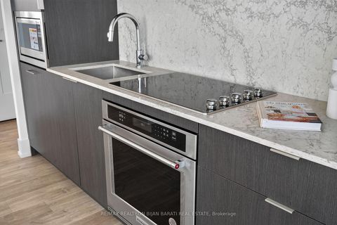 Photo 11 at 3104 - 10 INN ON THE PARK Drive, Don Mills, Toronto
