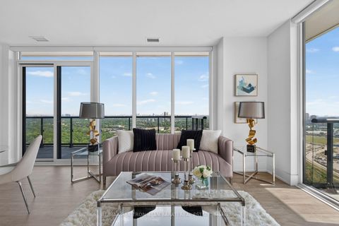 Photo 13 at 3104 - 10 INN ON THE PARK Drive, Don Mills, Toronto
