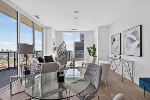 Photo 15 at 3104 - 10 INN ON THE PARK Drive, Don Mills, Toronto