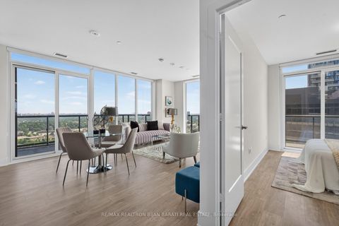 Photo 16 at 3104 - 10 INN ON THE PARK Drive, Don Mills, Toronto