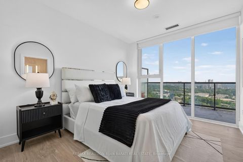 Photo 17 at 3104 - 10 INN ON THE PARK Drive, Don Mills, Toronto