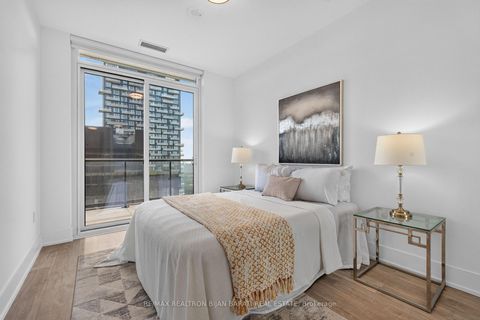 Photo 23 at 3104 - 10 INN ON THE PARK Drive, Don Mills, Toronto