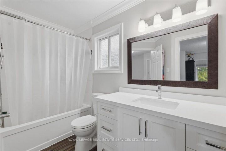 Photo 12 at 5185 Bunton Crescent, Orchard, Burlington