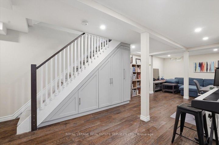 Photo 13 at 5185 Bunton Crescent, Orchard, Burlington
