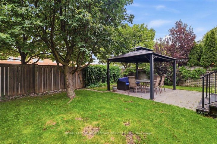 Photo 16 at 5185 Bunton Crescent, Orchard, Burlington