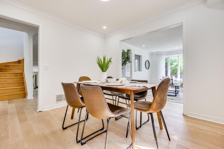 Photo 11 at 554 Mclevin Avenue, Malvern, Toronto