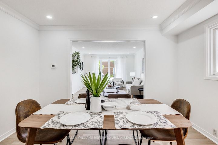 Photo 12 at 554 Mclevin Avenue, Malvern, Toronto