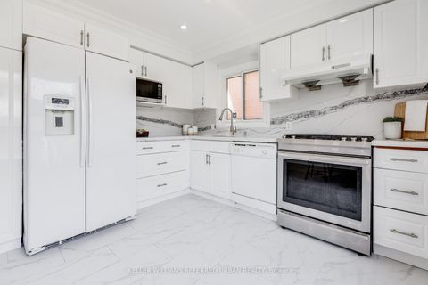 Photo 18 at 554 Mclevin Avenue, Malvern, Toronto